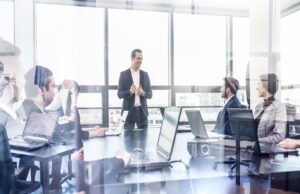 Teamleiter (m/w/d) Entwicklung | Hamburg, Global Product Manager (m/w/d) CNC-Maschinenherstellung | int. Ausland