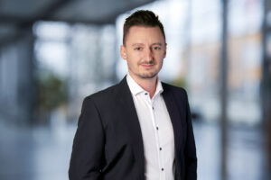 MEYHEADHUNTER - ENGINEERING & IT Personalberatung MEYHEADHUNTER - ENGINEERING & IT Personalberatung